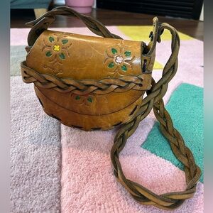 Vtg 60-70s Tooled Thick Stitch Flower Leather Braided Painted Shoulder Bag